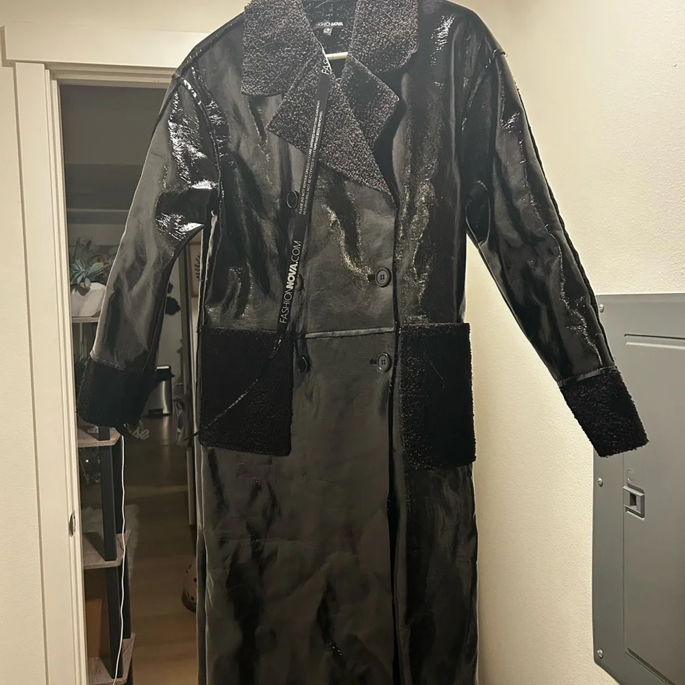 Fashion Nova Shiny Black Trench Coat - Picture 1 of 5